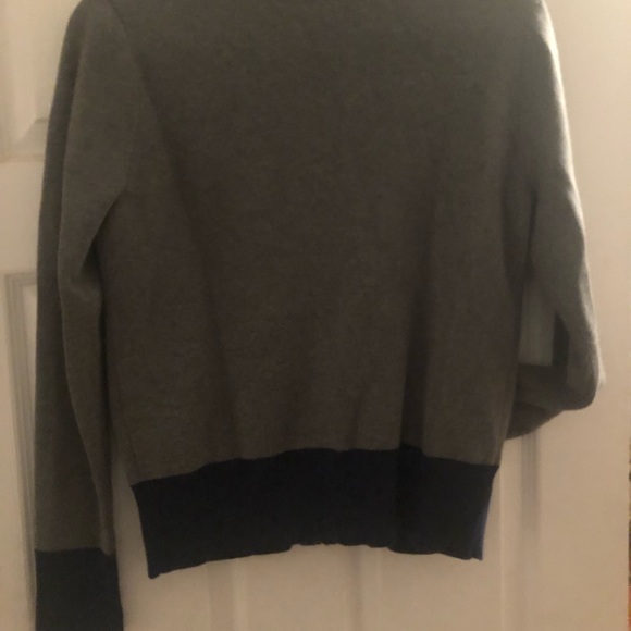 Vineyard Vines zippered cardigan - Picture 3 of 4